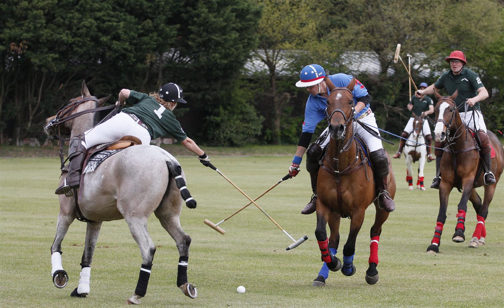 4-Lucie Dowie vs Benjie Davis at HPC the London Polo Club